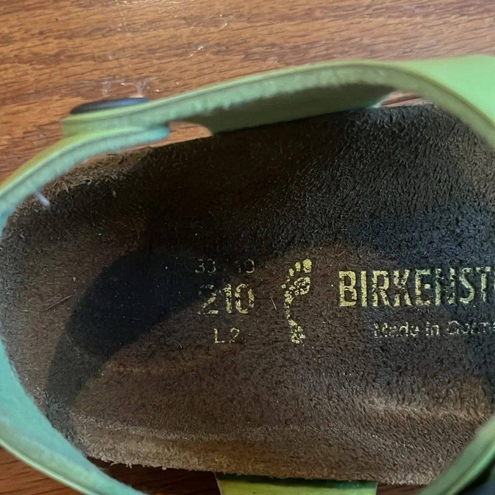 Birkenstock | Taormina Kids Patent Green Glow Sandal‎ Size 2